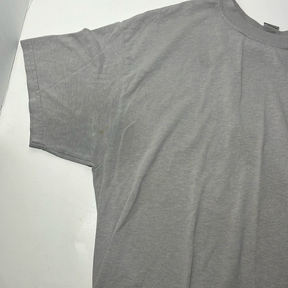 Gildan Gray Short Sleeve Tee Classic Crew Neck - Picture 4 of 9